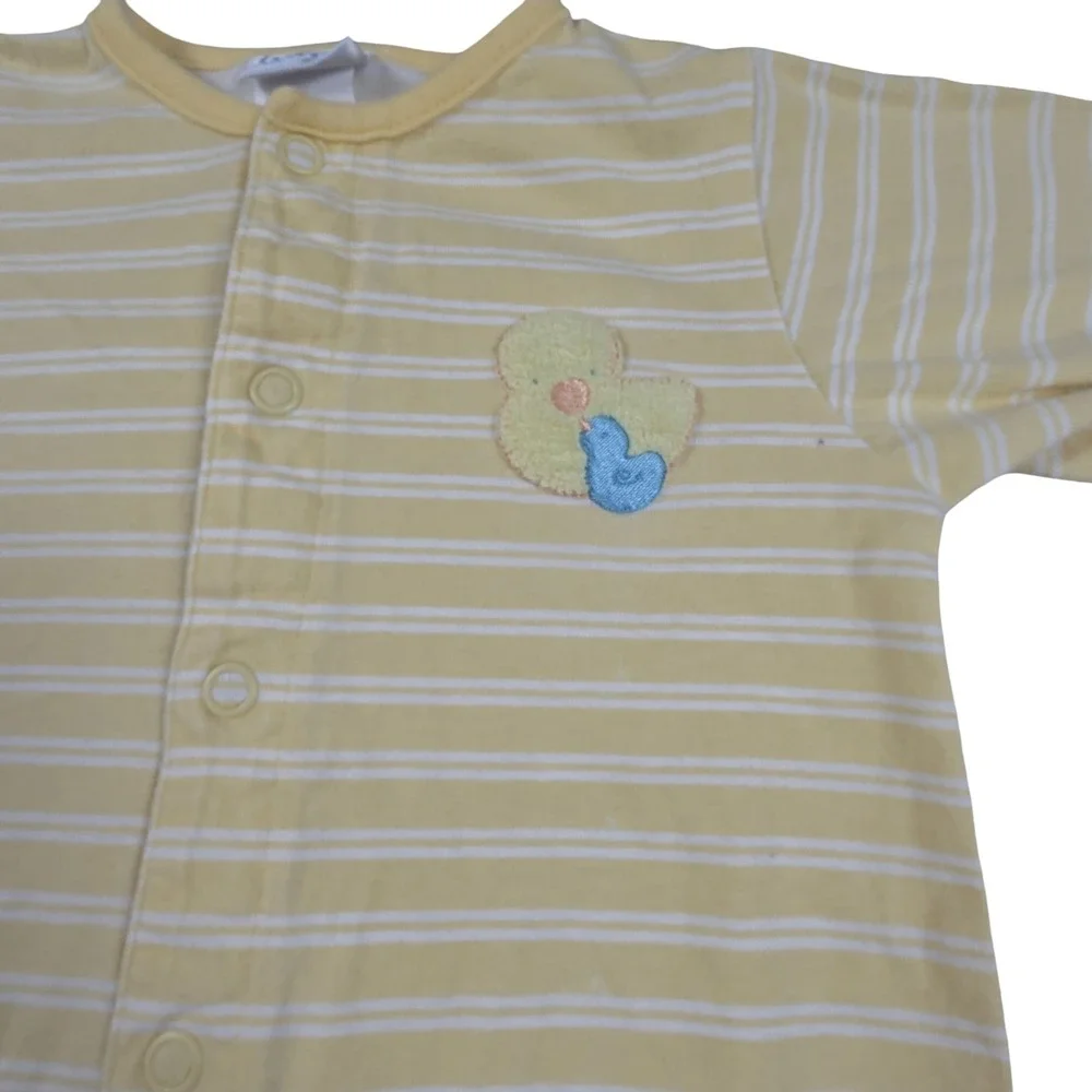 Vintage Tykes by Carters Yellow Striped Duck Footed Sleeper 6-9 Months Snaps